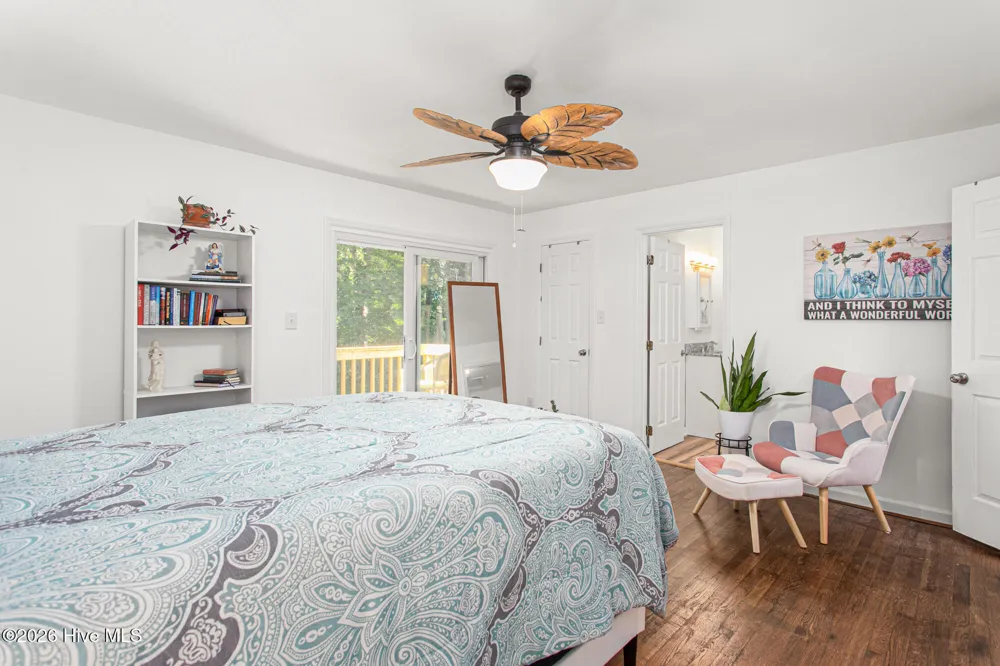 1832 Travis Lane Burlington, NC 27217