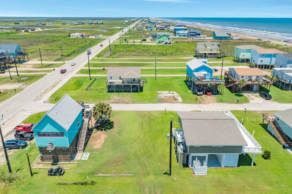Nesmith Place Surfside Beach, TX 77541