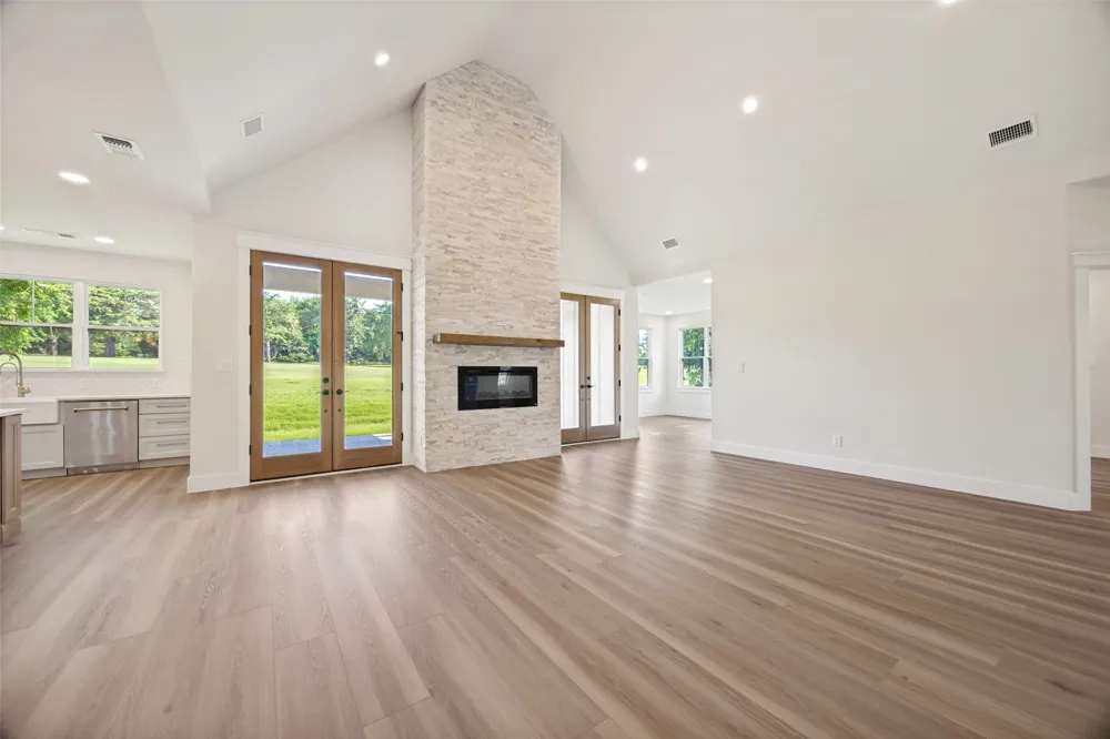 145 Eagle Chase Lane Pottsboro, TX 75076