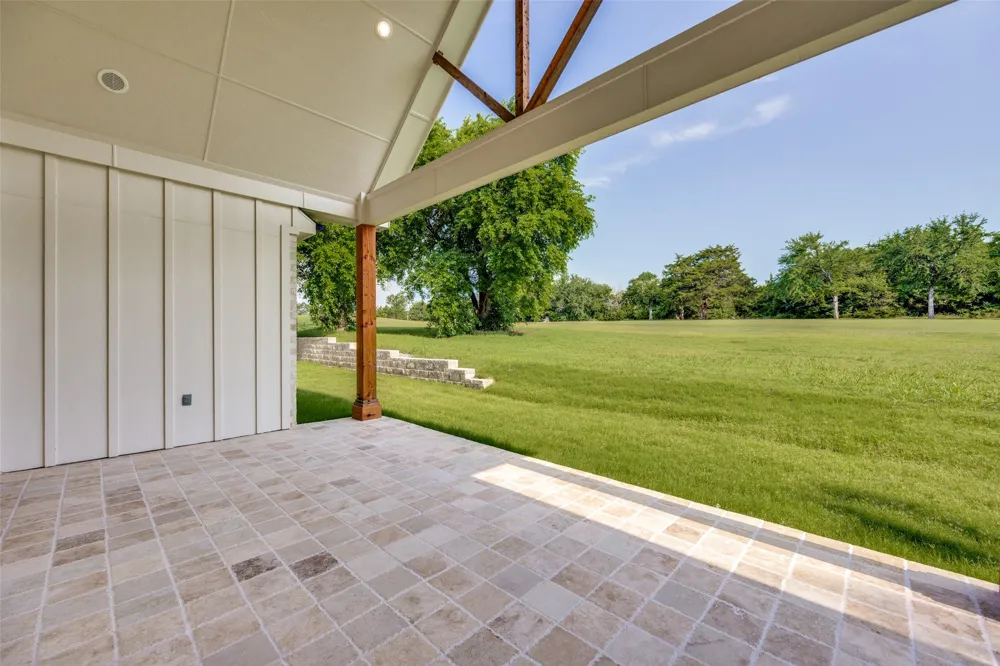 145 Eagle Chase Lane Pottsboro, TX 75076