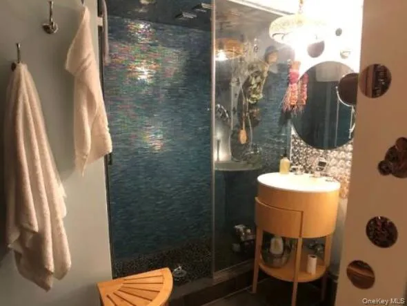234 E 14th Street #1B New York (Manhattan), NY 10003
