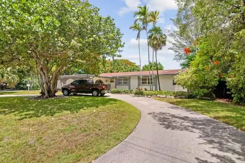13325 SW 84th Ave