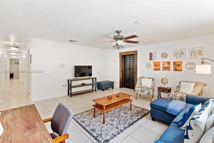 13325 SW 84th Ave Pinecrest, FL 33156