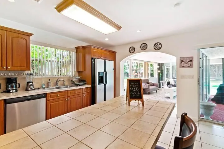 13325 SW 84th Ave Pinecrest, FL 33156