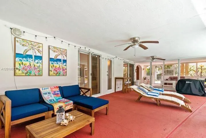 13325 SW 84th Ave Pinecrest, FL 33156