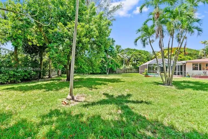 13325 SW 84th Ave Pinecrest, FL 33156