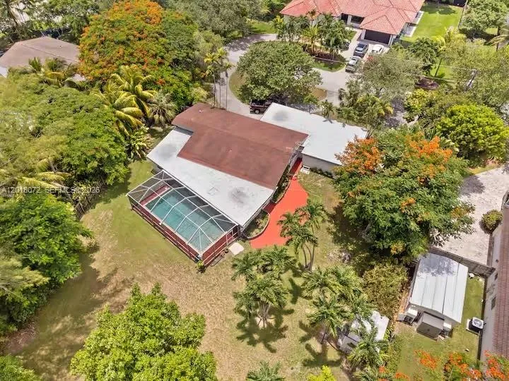 13325 SW 84th Ave Pinecrest, FL 33156