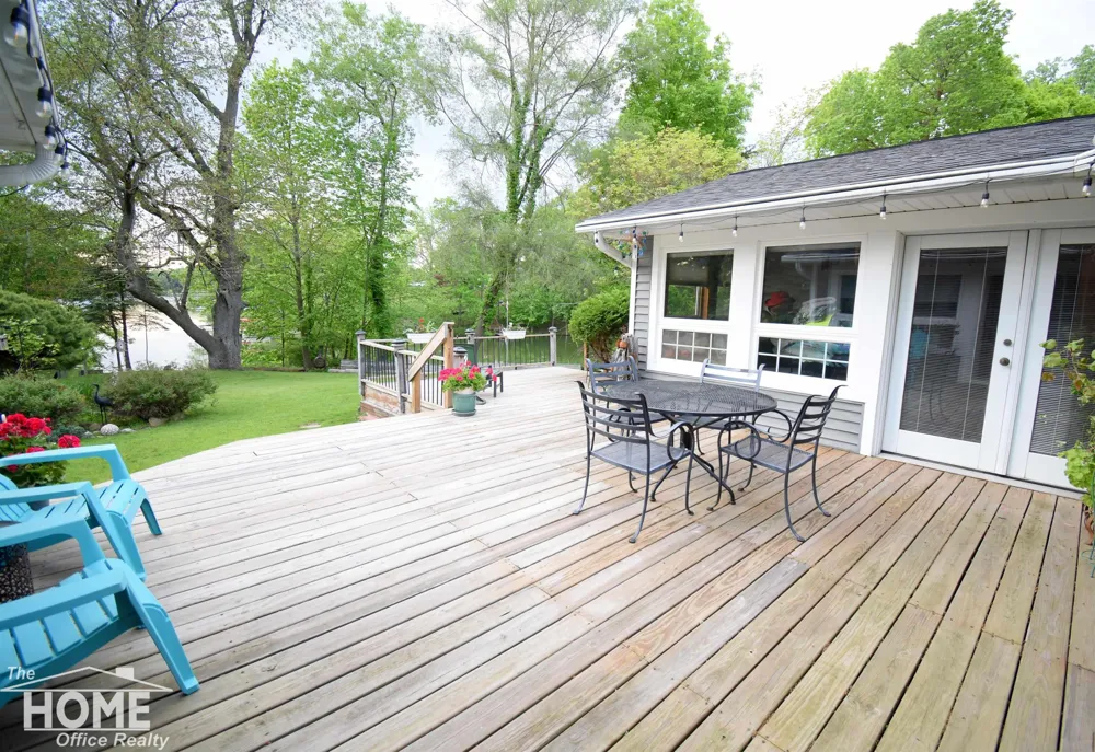 1910 Lake Court Bennington Township, MI 48867