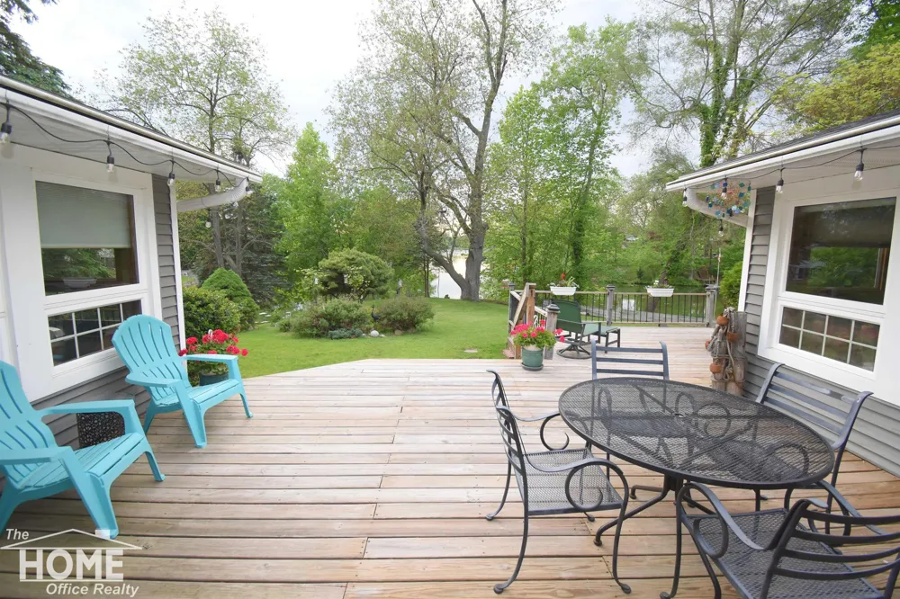 1910 Lake Court Bennington Township, MI 48867
