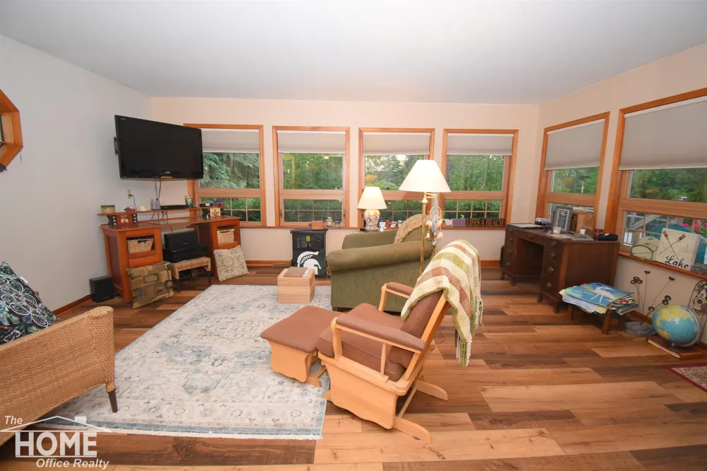1910 Lake Court Bennington Township, MI 48867
