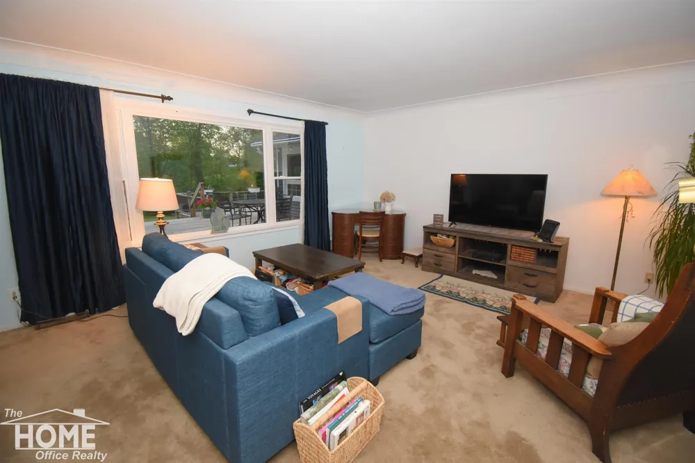 1910 Lake Court Bennington Township, MI 48867
