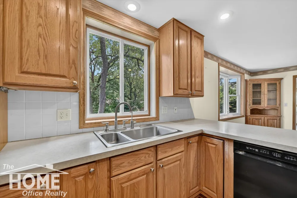 1910 Lake Court Bennington Township, MI 48867