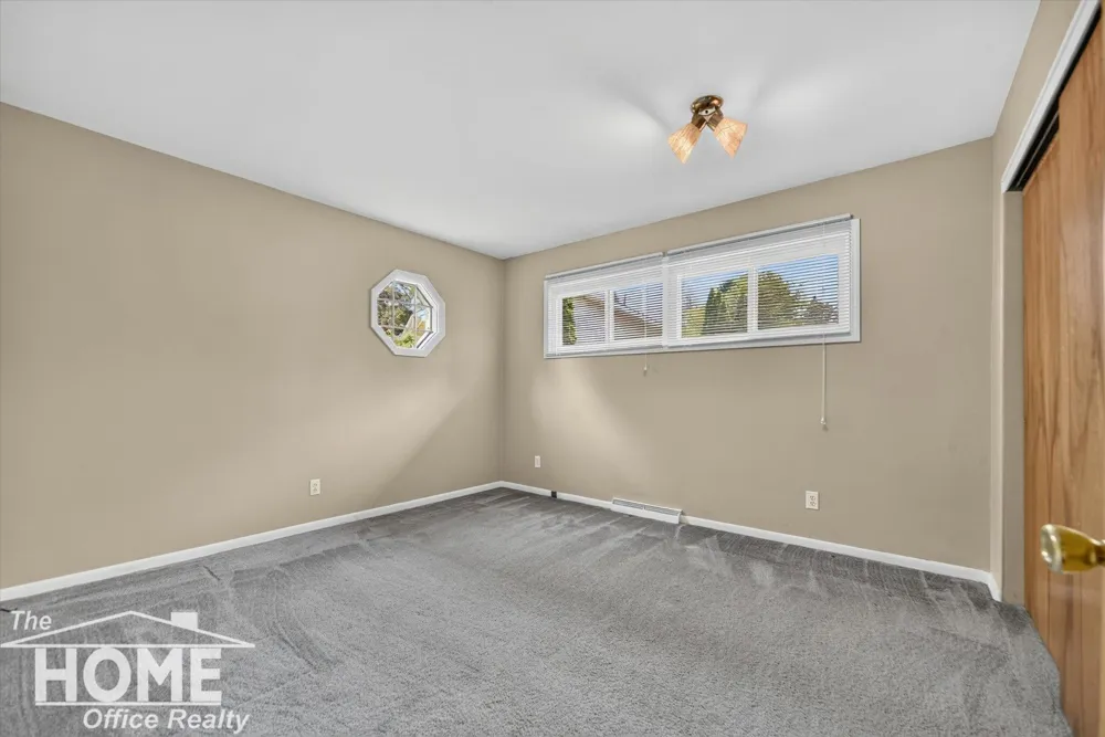 1910 Lake Court Bennington Township, MI 48867