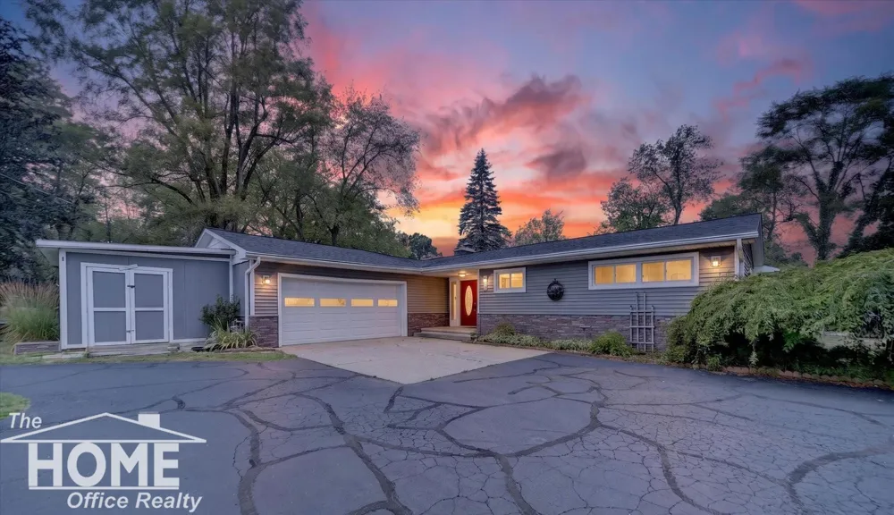 1910 Lake Court Bennington Township, MI 48867