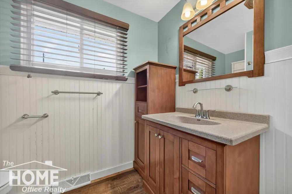 1910 Lake Court Bennington Township, MI 48867