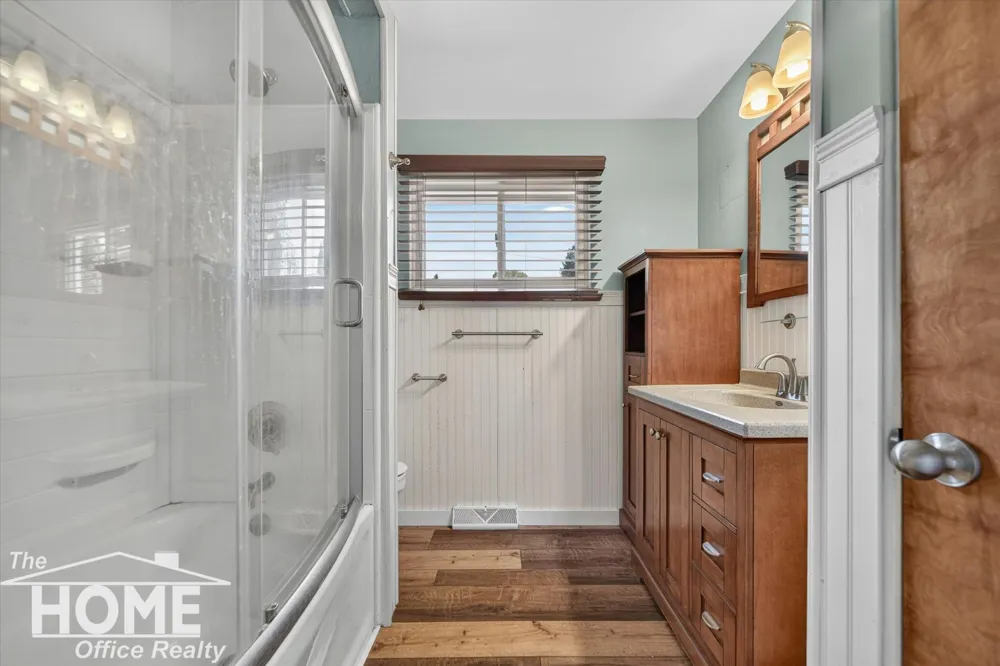 1910 Lake Court Bennington Township, MI 48867