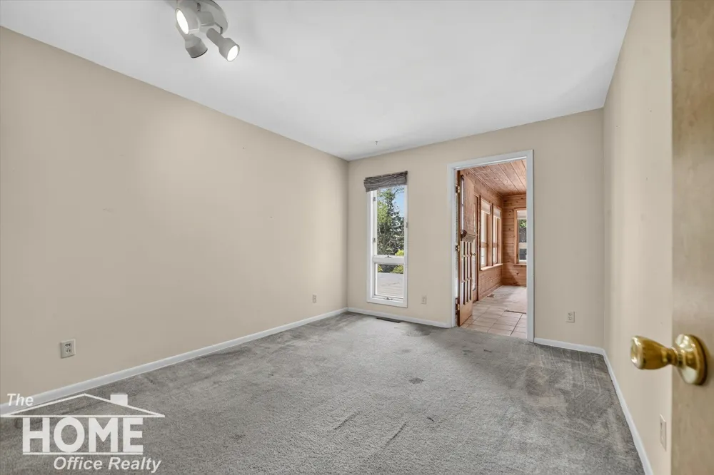 1910 Lake Court Bennington Township, MI 48867