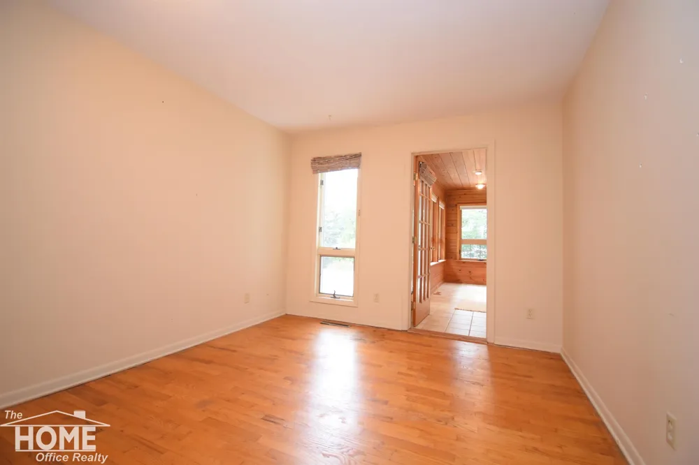 1910 Lake Court Bennington Township, MI 48867