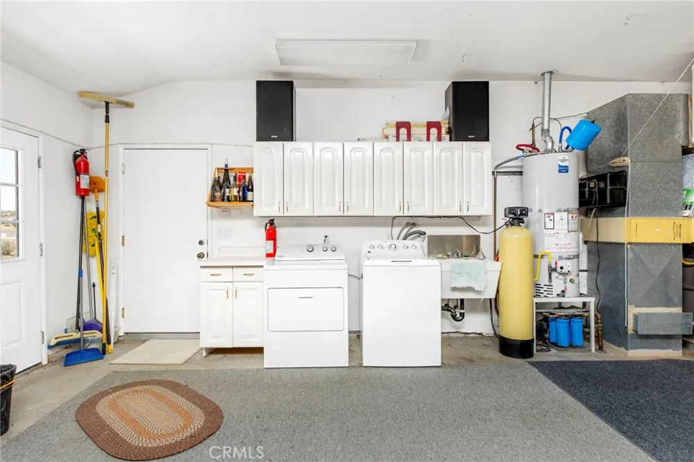 49585 Flightline Way Aguanga, CA 92536