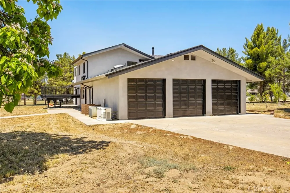 49585 Flightline Way Aguanga, CA 92536