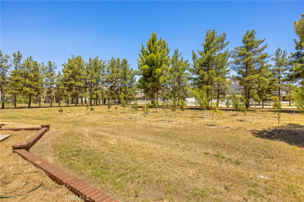 49585 Flightline Way Aguanga, CA 92536