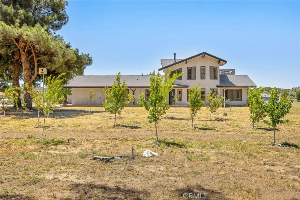 49585 Flightline Way Aguanga, CA 92536