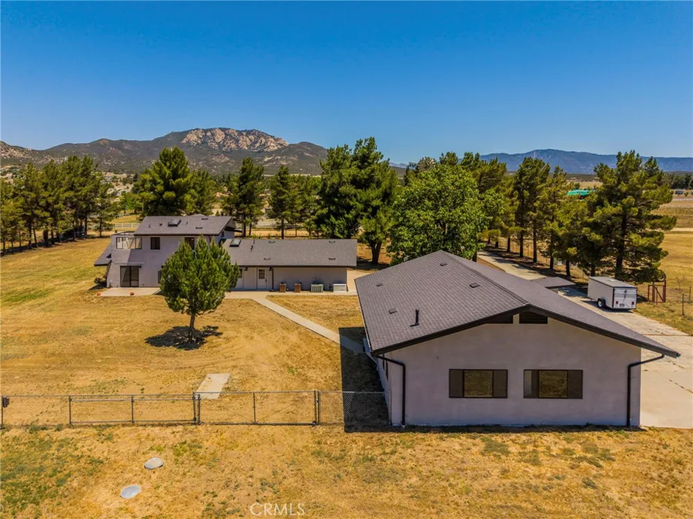 49585 Flightline Way Aguanga, CA 92536