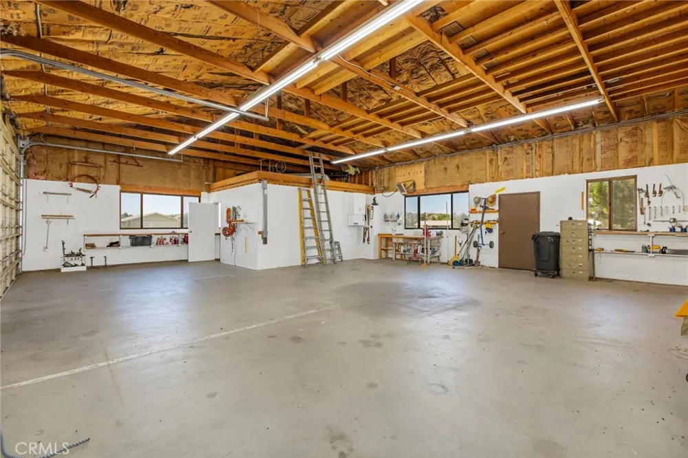 49585 Flightline Way Aguanga, CA 92536