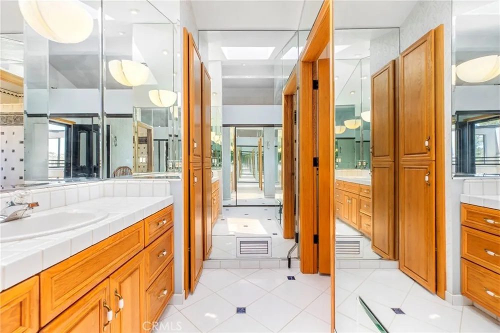 49585 Flightline Way Aguanga, CA 92536