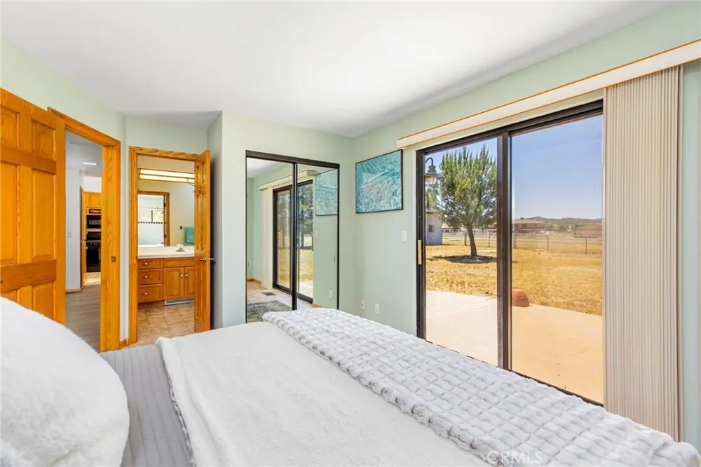 49585 Flightline Way Aguanga, CA 92536