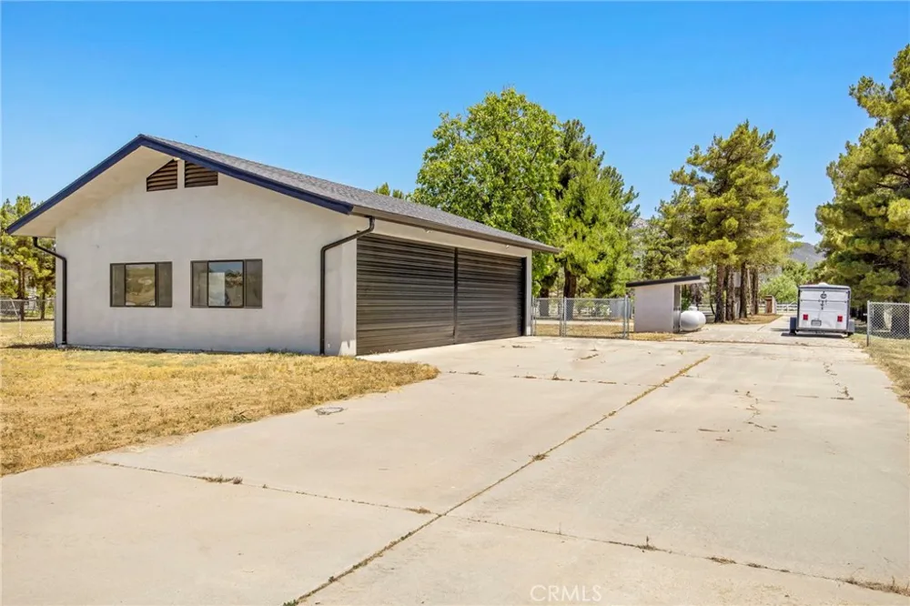 49585 Flightline Way Aguanga, CA 92536