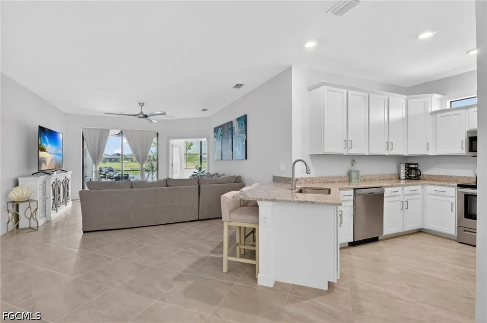 Hunter Oak Drive Fort Myers, FL 33913