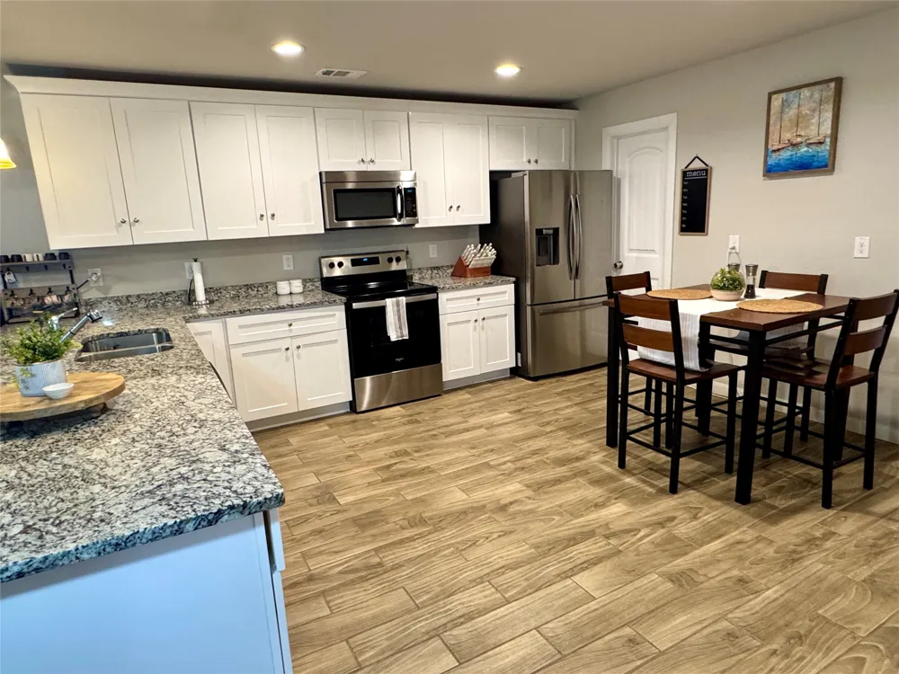 124 Oakwood Street Chico, TX 76431