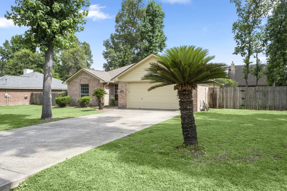 6707 Woodland Oaks Magnolia, TX 77354