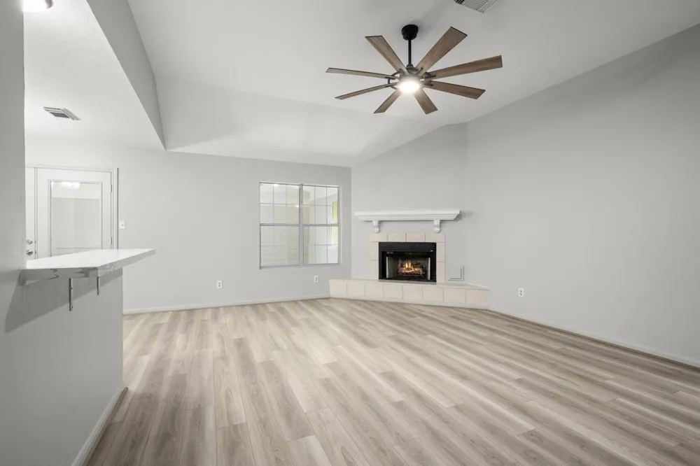 6707 Woodland Oaks Magnolia, TX 77354