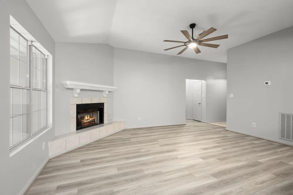6707 Woodland Oaks Magnolia, TX 77354