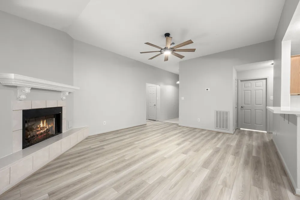 6707 Woodland Oaks Magnolia, TX 77354