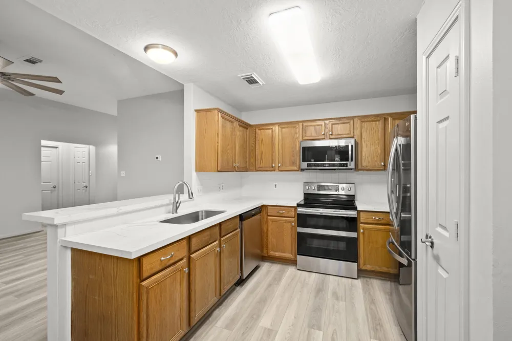 6707 Woodland Oaks Magnolia, TX 77354