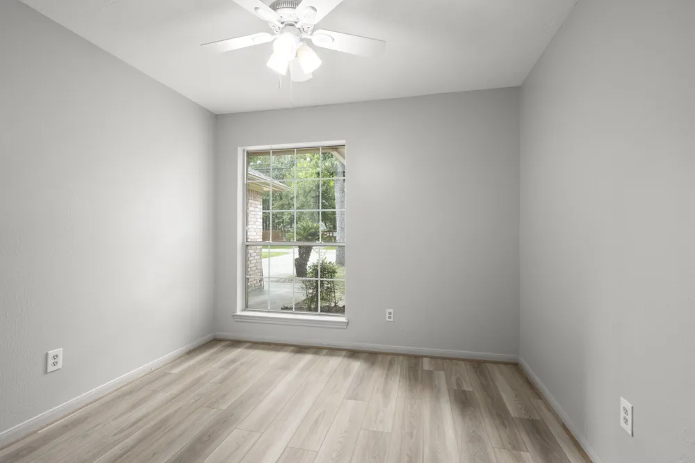 6707 Woodland Oaks Magnolia, TX 77354