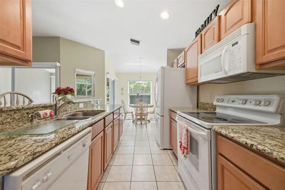 5600 SIR BARTON COURT Wesley Chapel, FL 33544