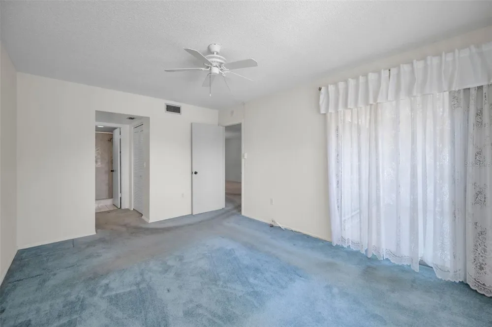 9700 STARKEY ROAD #228 Seminole, FL 33777