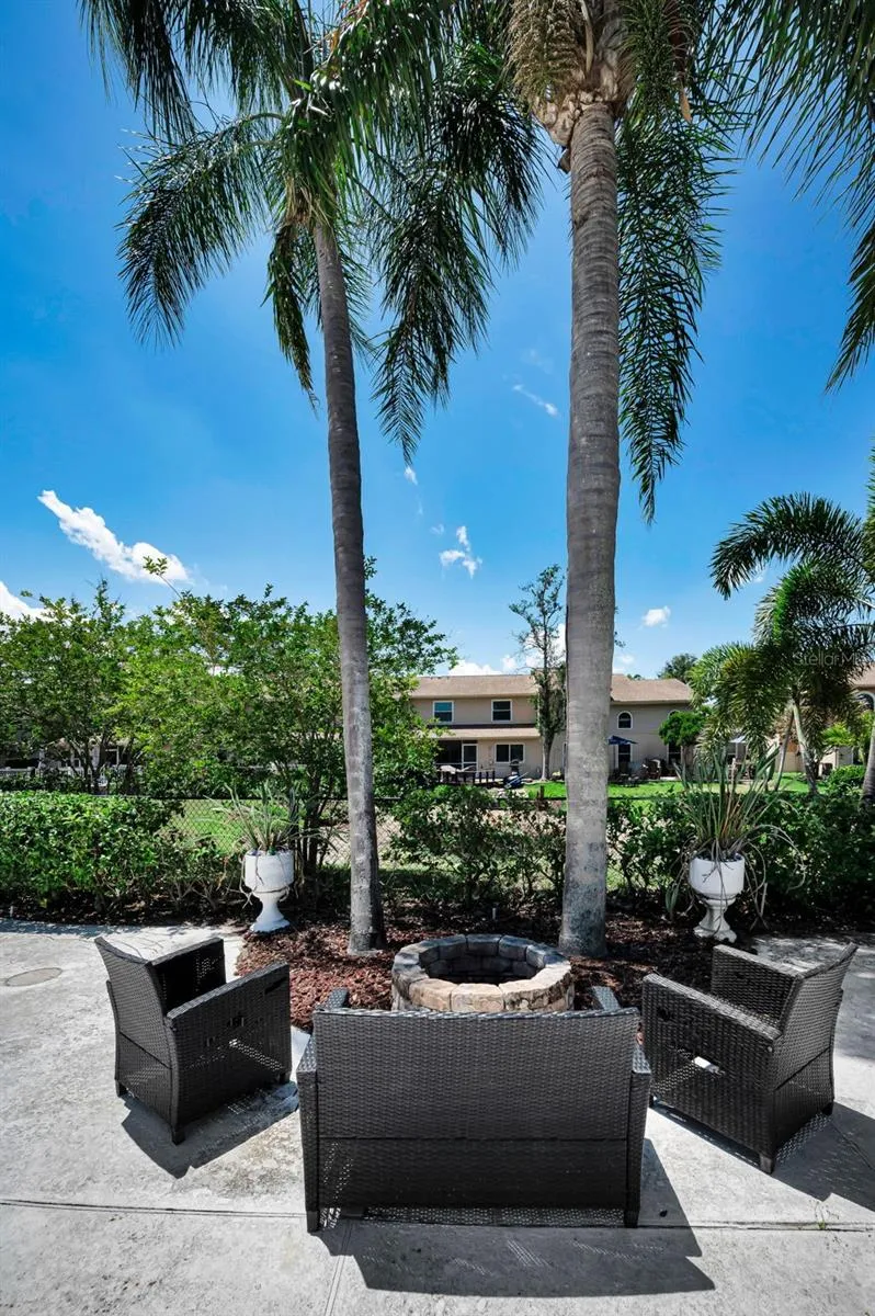 9700 STARKEY ROAD #228 Seminole, FL 33777