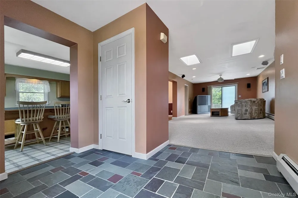 98 Oil City Road Pine Island, NY 10969