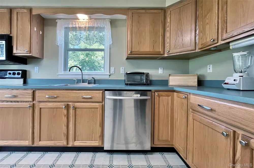 98 Oil City Road Pine Island, NY 10969