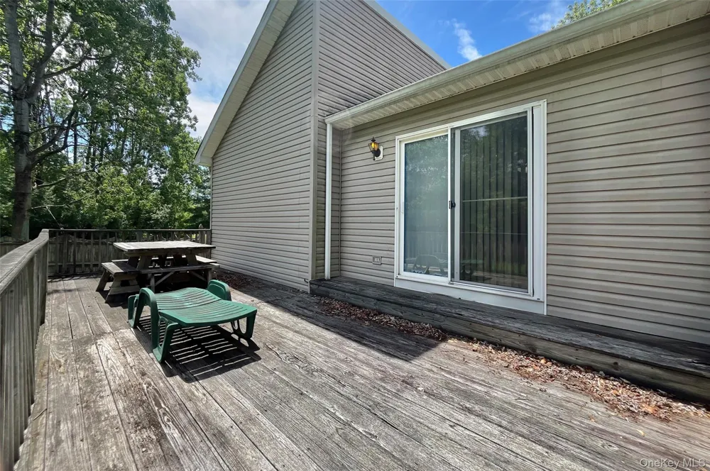 98 Oil City Road Pine Island, NY 10969