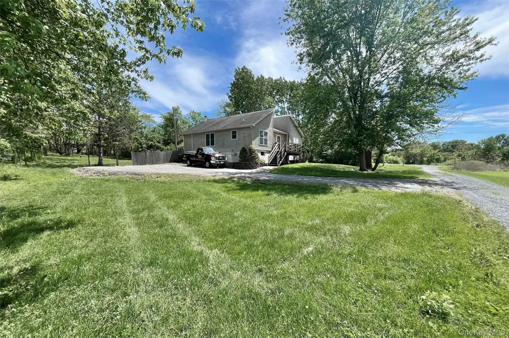 98 Oil City Road Pine Island, NY 10969