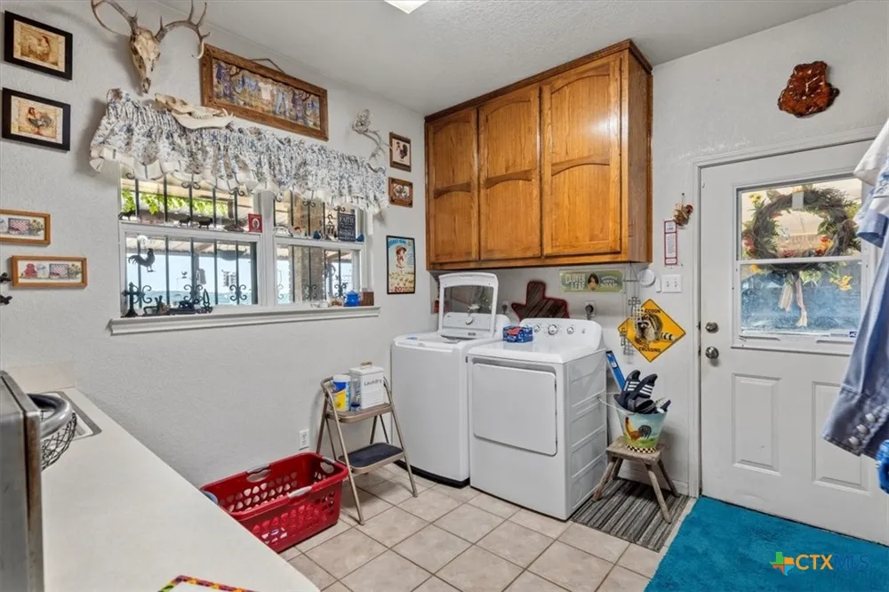 1500 CR 222 Kempner, TX 76539