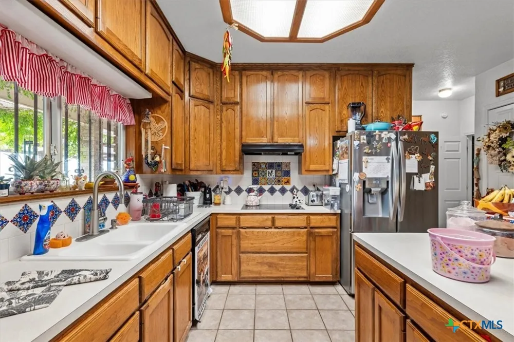 1500 CR 222 Kempner, TX 76539
