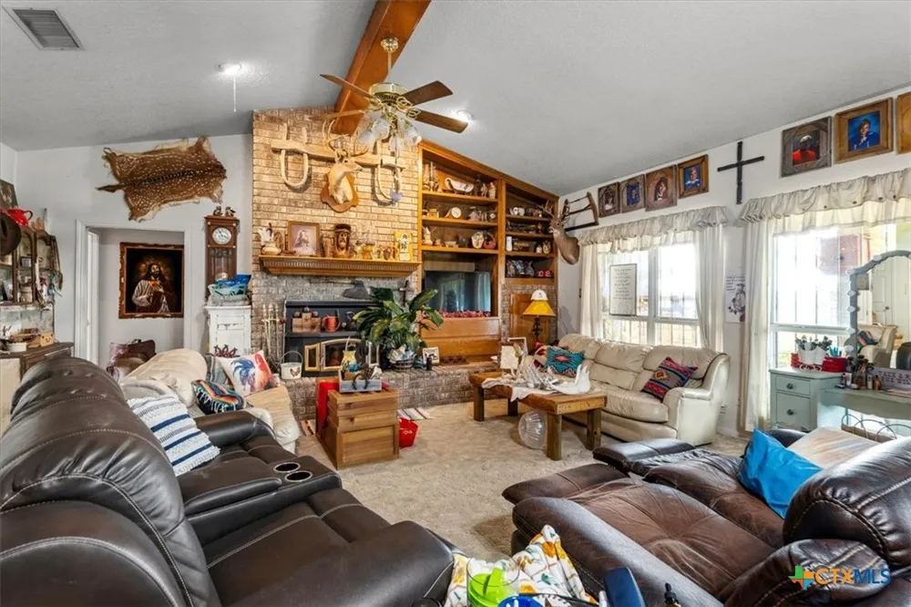 1500 CR 222 Kempner, TX 76539