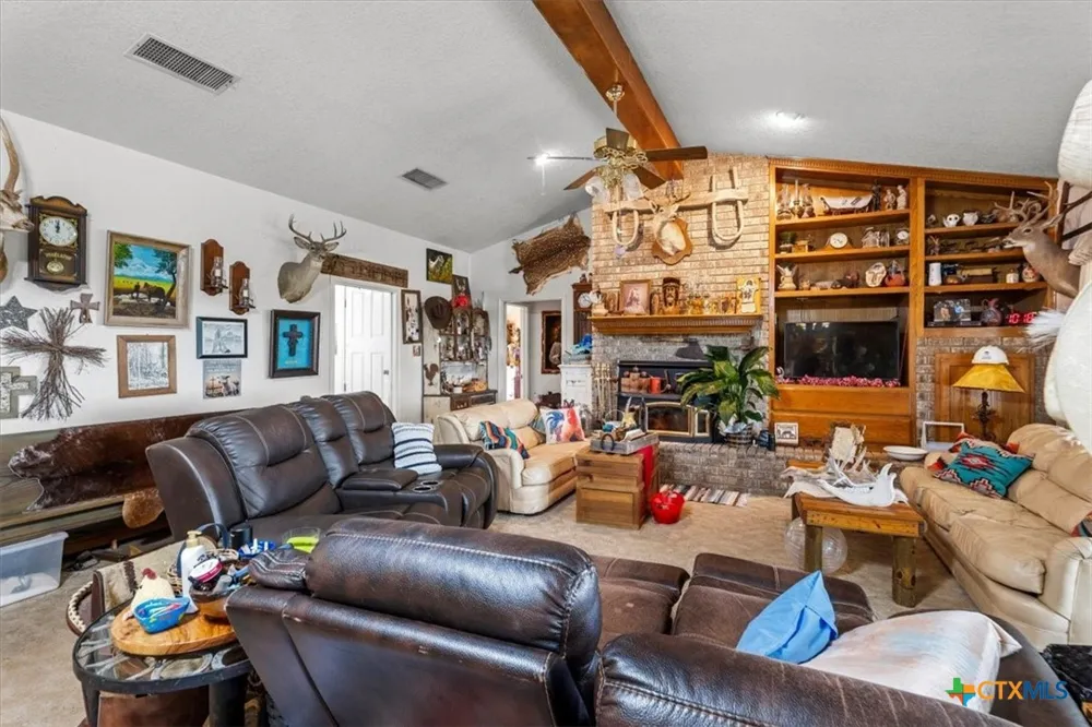 1500 CR 222 Kempner, TX 76539